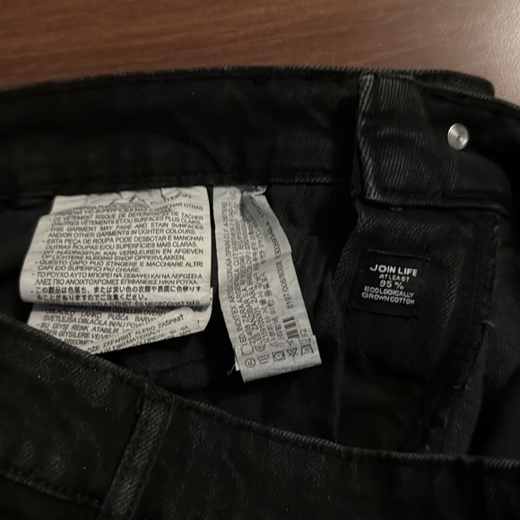 ZARA Black Distressed Denim Shorts size 6 - Picture 6 of 9